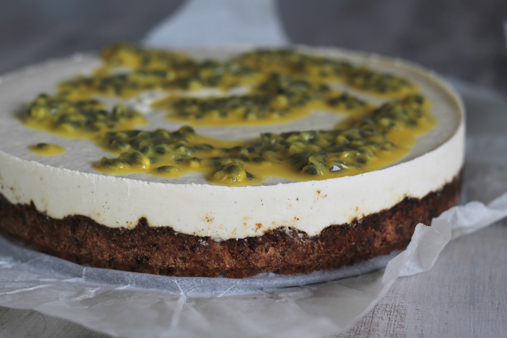 Lemon Passionfruit Cheesecake (paleo. vegan. raw)